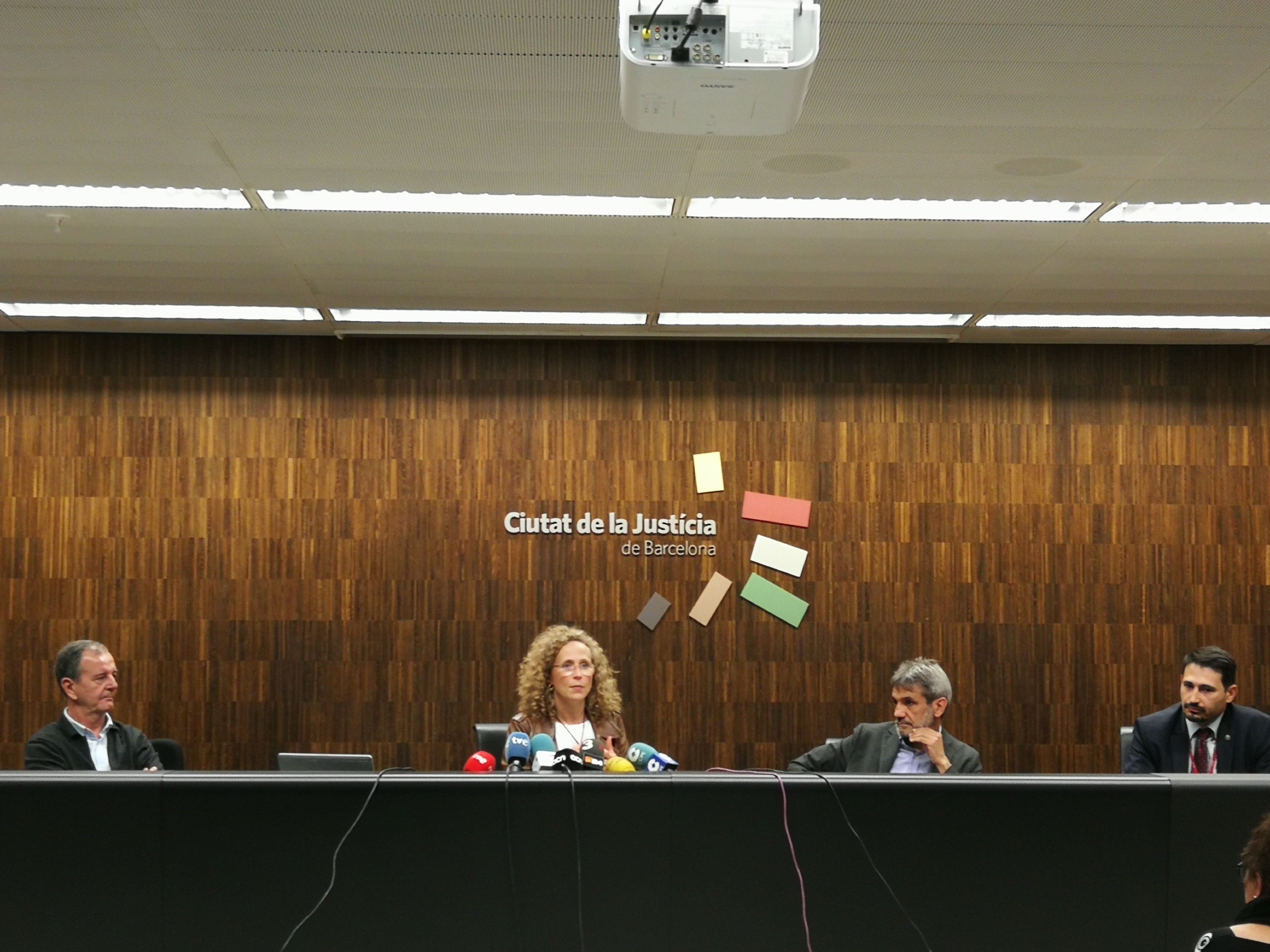 Mercè Caso, magistrada decana de los juzgados de Barcelona, durante la presentación de la memoria de actividad de los juzgados en 2018